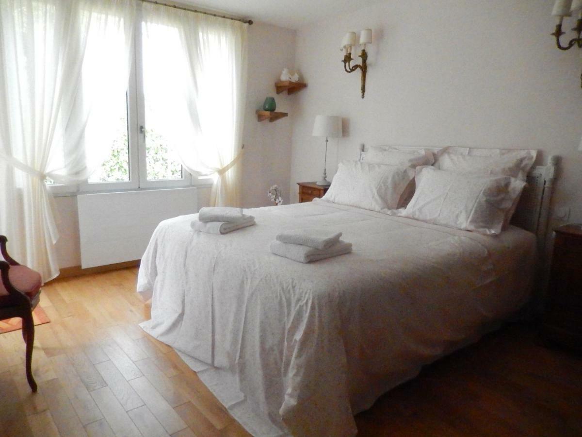 Chambres D'Hote Le Prelude Saint-Martin-des-Noyers Dış mekan fotoğraf