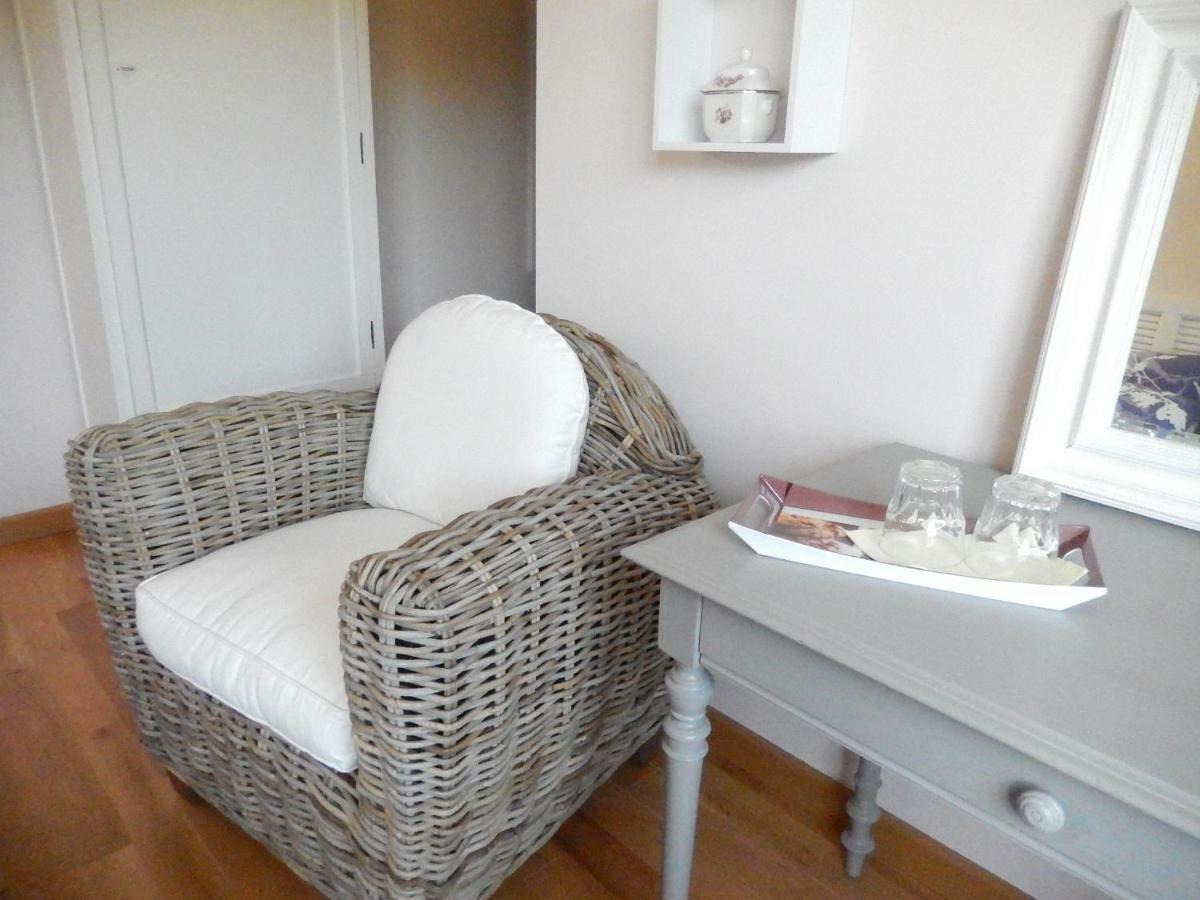 Chambres D'Hote Le Prelude Saint-Martin-des-Noyers Dış mekan fotoğraf